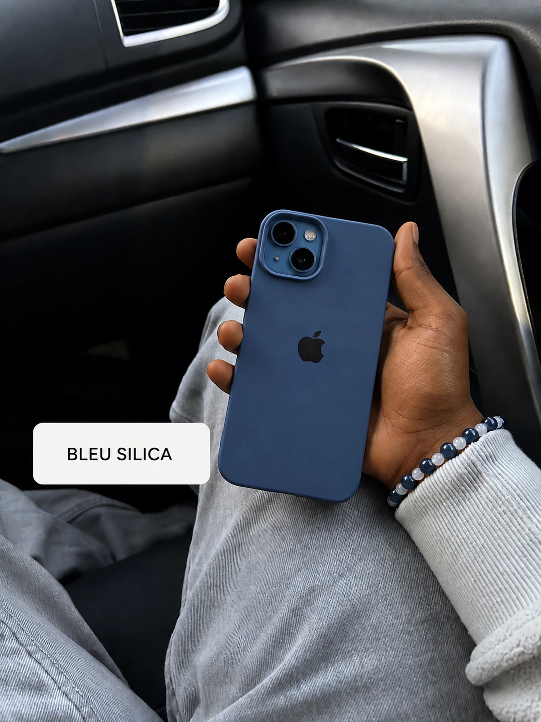 Bleu Silica phone case lifestyle